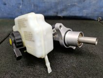 Цилиндр главный тормозной с бачком Skoda Octavia A5 1Z 2011 1.4 CAXA