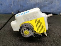 Цилиндр главный тормозной с бачком Skoda Octavia A5 1Z 2009 1.8 BZB