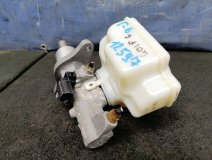 Цилиндр главный тормозной с бачком Volkswagen Golf 6 2012 1.4 CAXA