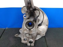 Кулак со ступицей левый передний Audi Q5 8R 2012 3.0 CTVA