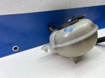 Бачок расширительный Volkswagen Tiguan AD1 2018 2.0TFSi CZPA