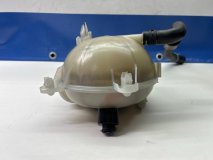 Бачок расширительный Volkswagen Tiguan AD1 2018 2.0TFSi CZPA