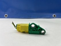 Датчик удара Audi Q5 8R 2012 3.0 CTVA Датчик удара Audi Q5 8R 2012 3.0 CTVA