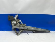 Стеклоподъемник левый передний Toyota Corolla E150 2006 - 2013