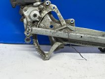 Стеклоподъемник левый передний Toyota Corolla E150 2006 - 2013