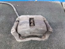 Суппорт тормозной правый передний Renault Logan 1 L90 2014 1.4 K7J710