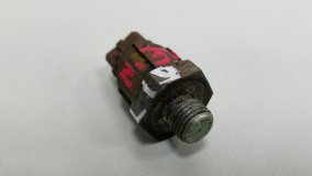 Датчик температуры двигателя Renault 19 C53 1993 f3p 706 1.8л