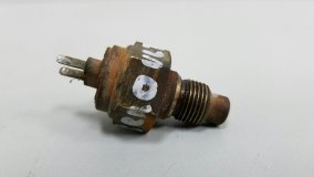 Датчик температуры двигателя Renault 19 C53 1993 f3p 706 1.8л