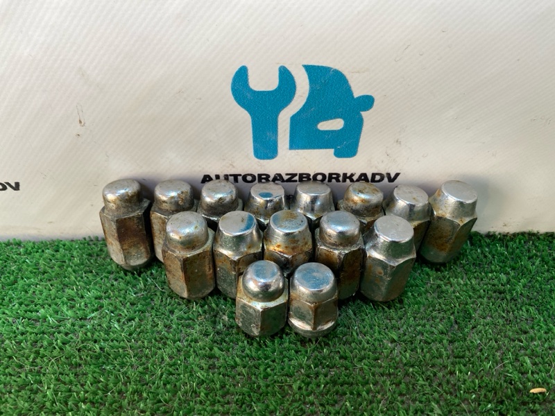 Гайка колесная Nissan Bluebird HU14 SR20 1997 (б/у)