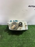 Фара противотуманная Toyota Grand Hiace VCH16W 2002 5VZFE