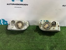 Фара противотуманная Toyota Grand Hiace VCH16W 2002 5VZFE