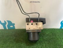 Блок ABS Toyota Grand Hiace VCH16W 2002 5VZFE