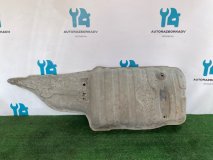 Защита глушителя Toyota Grand Hiace VCH16W 2002 5VZFE