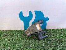 Клапан вакуумный Toyota Grand Hiace VCH16W 2002 5VZFE