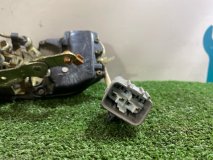 Замок двери левый передний Toyota Grand Hiace VCH16W 2002 5VZFE