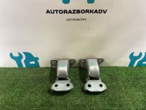 Петля двери левая передняя Toyota Grand Hiace VCH16W 2002 5VZFE