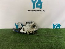 Замок боковой двери правый задний Toyota Grand Hiace VCH16W 2002 5VZFE