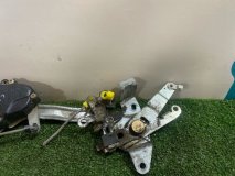 Замок багажника Toyota Grand Hiace VCH16W 2002 5VZFE