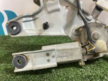 Мотор дворников задний Toyota Grand Hiace VCH16W 2002 5VZFE