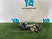 Замок двери левый задний Toyota Grand Hiace VCH16W 2002 5VZFE