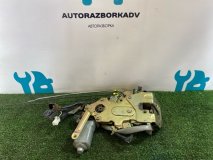 Замок двери левый задний Toyota Grand Hiace VCH16W 2002 5VZFE