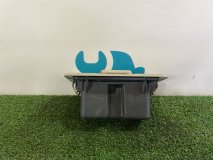 Пепельница Toyota Grand Hiace VCH16W 2002 5VZFE