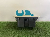 Пепельница Toyota Grand Hiace VCH16W 2002 5VZFE