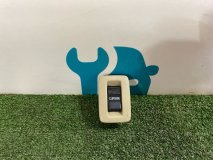 Кнопка управления шторой Toyota Grand Hiace VCH16W 2002 5VZFE