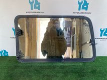 Стекло собачника правое Toyota Grand Hiace VCH16W 2002 5VZFE