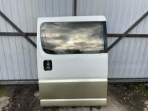 Дверь сдвижная левая задняя Toyota Grand Hiace VCH16W 2002 5VZFE Дверь сдвижная левая задняя Toyota Grand Hiace VCH16W 2002 5VZFE