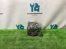 Кронштейн компрессора кондиционера Nissan Liberty PM12 2001 SR20DE