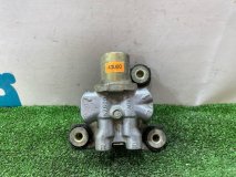 Распределитель тормозной Nissan Bluebird HU14 1996 SR20DE