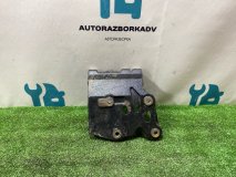 Кронштейн компрессора кондиционера Nissan Bluebird HU14 1996 SR20DE