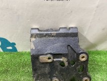 Кронштейн компрессора кондиционера Nissan Bluebird HU14 1996 SR20DE