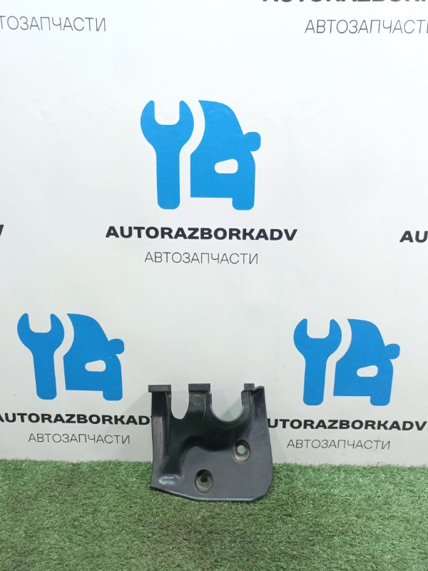 Пыльник рулевой колонки Nissan Tiida Latio SNC11 HR15 2005 (б/у)