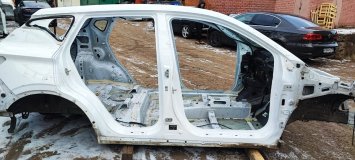 Порог с центральной стойкой правый Geely Coolray SX11 2020 JLH-3G15TD