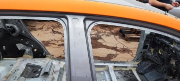 Порог с центральной стойкой правый Geely Coolray SX11 2023