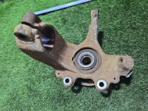 Кулак поворотный правый передний Ford Focus 2 седан 2006 Zetec-S PFI