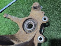Кулак поворотный правый передний Ford Focus 2 седан 2006 Zetec-S PFI