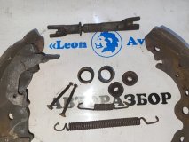 Тормозной механизм ручника левый задний Nissan Presea R11 1998 GA15