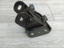 Кронштейн КПП задний Nissan Pulsar HNN15 1996 SR18DE