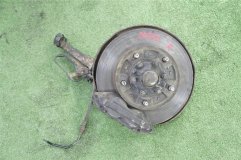 Ступица правая передняя TOYOTA LAND CRUISER UZJ100 2UZFE