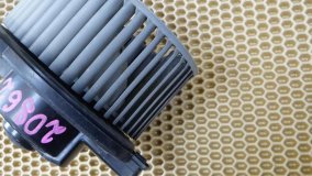 Мотор печки TOYOTA CAMRY GRACIA SXV20 5SFE Мотор печки TOYOTA CAMRY GRACIA SXV20 5SFE