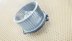 Мотор печки TOYOTA CALDINA AT191 Мотор печки TOYOTA CALDINA AT191