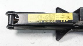 Домкрат поддомкратник TOYOTA VITZ SCP90