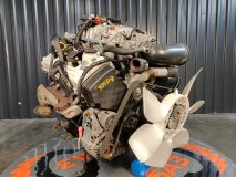 Двигатель Isuzu Vehicross UGS25DW 1996 6VD1