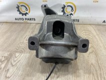Подушка двигателя левая Audi A5 8T 2016 2.0 CDN