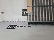 Радиатор охлаждения двигателя Peugeot 308