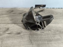 Кронштейн опоры двигателя FORD Focus 1 2000 1.4 Zetec SE Кронштейн опоры двигателя FORD Focus 1 2000 1.4 Zetec SE