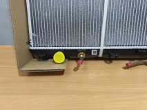 Радиатор охлаждения двигателя Toyota Camry XV20